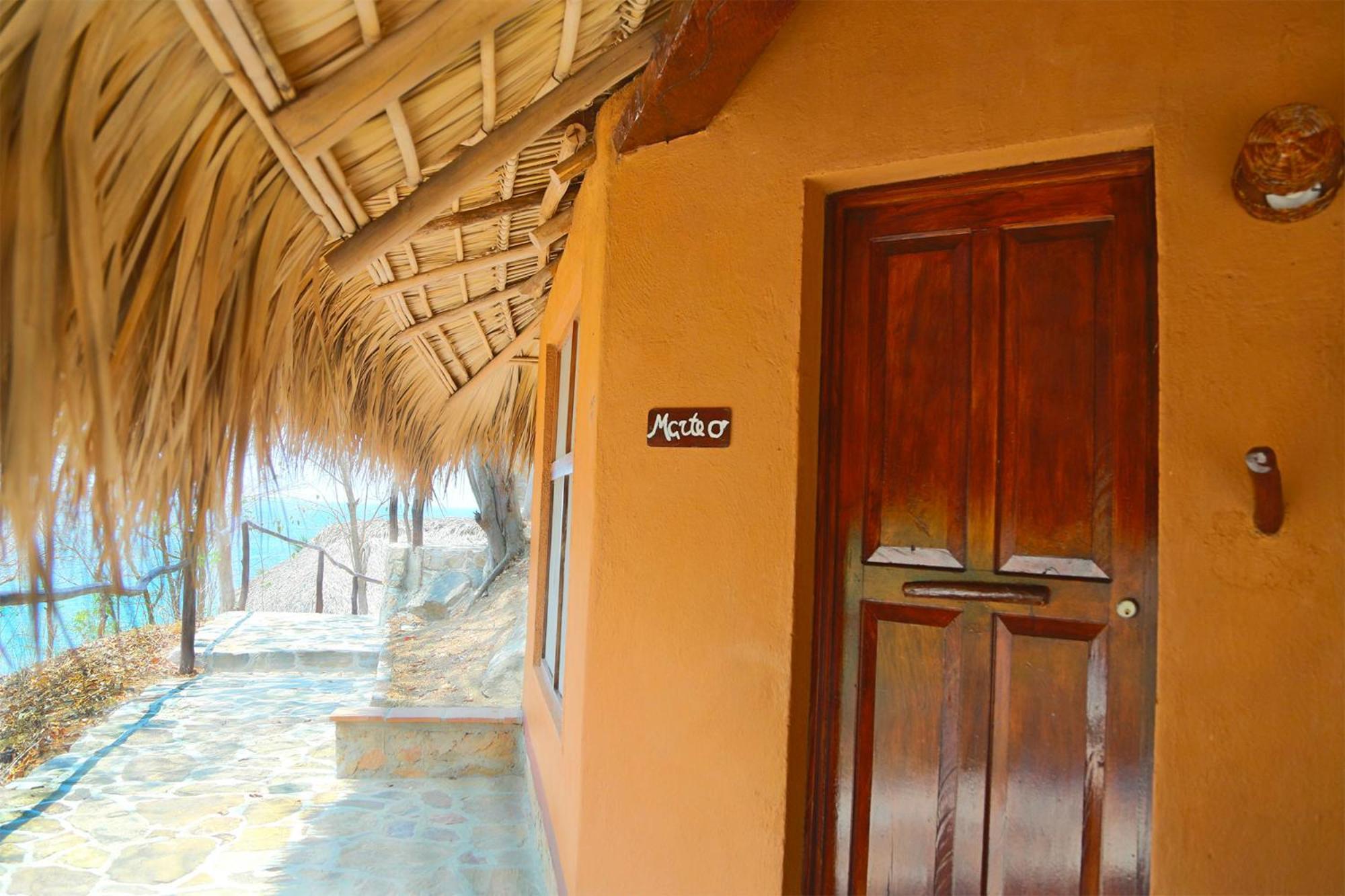 Hotel Bahia De La Luna Arroyo Cruz Exteriör bild